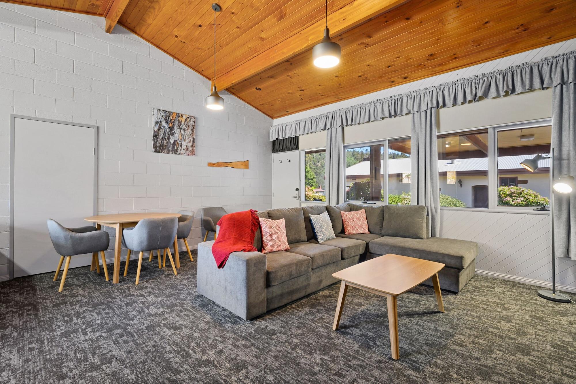 Gold Rush Motel 3*