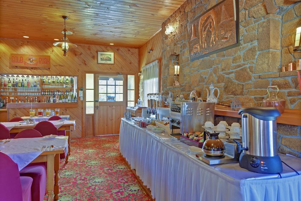 Gold Rush Motel 3*