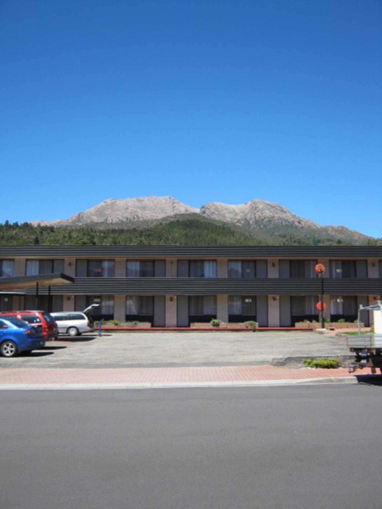 Motel Motor 3*