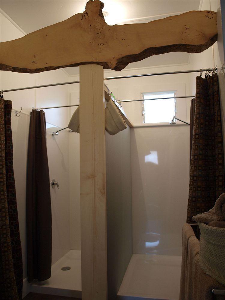 Mt Lyell Anchorage Guest house 3*