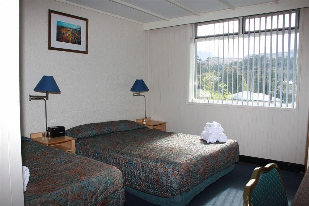 Silver Hills Motel