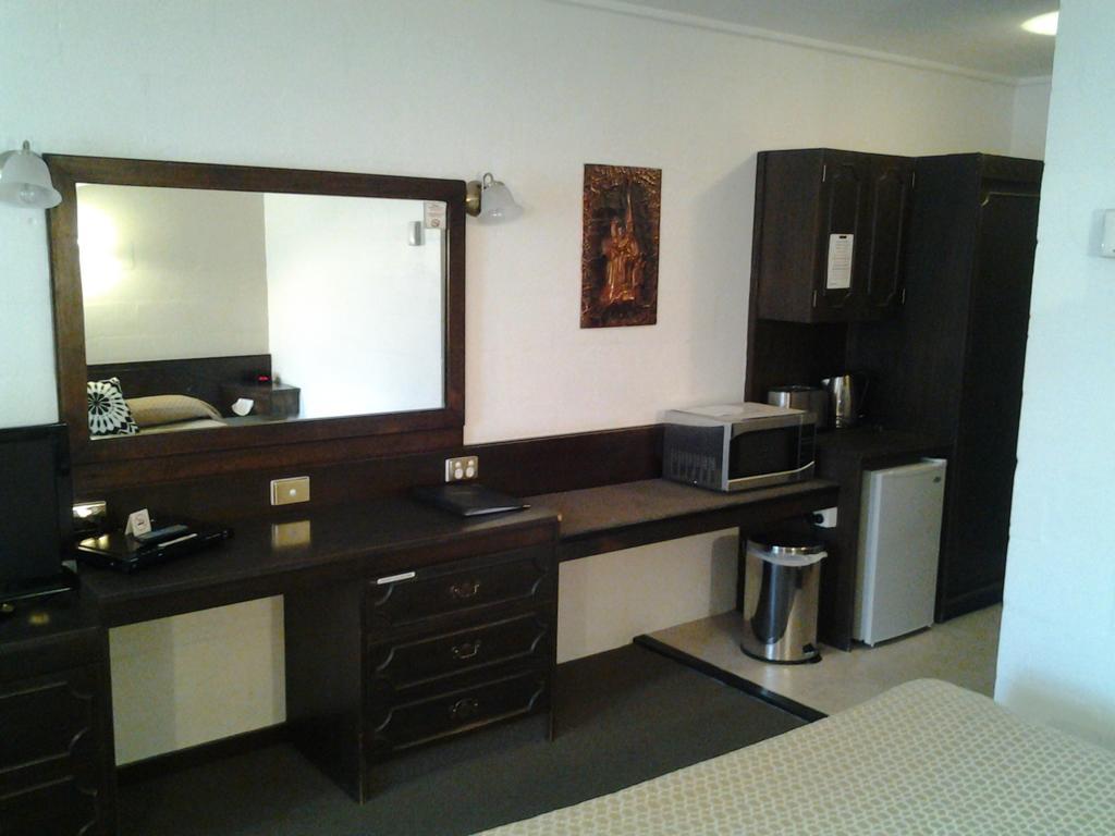 West Coaster Motel 3*