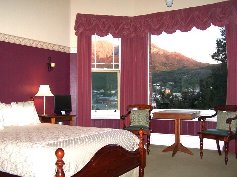 Bed & Breakfast Penghana 4*