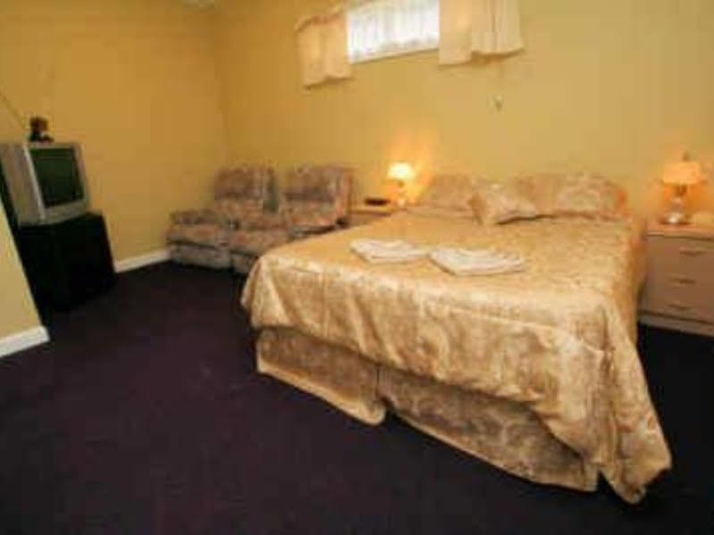 Mountain View Motel 3*