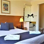Mt Lyell Motor Inn
